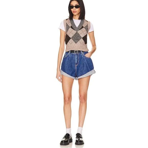 Free People Danni Denim Shorts - Stargaze - Size Medium (New) - Picture 2 of 6